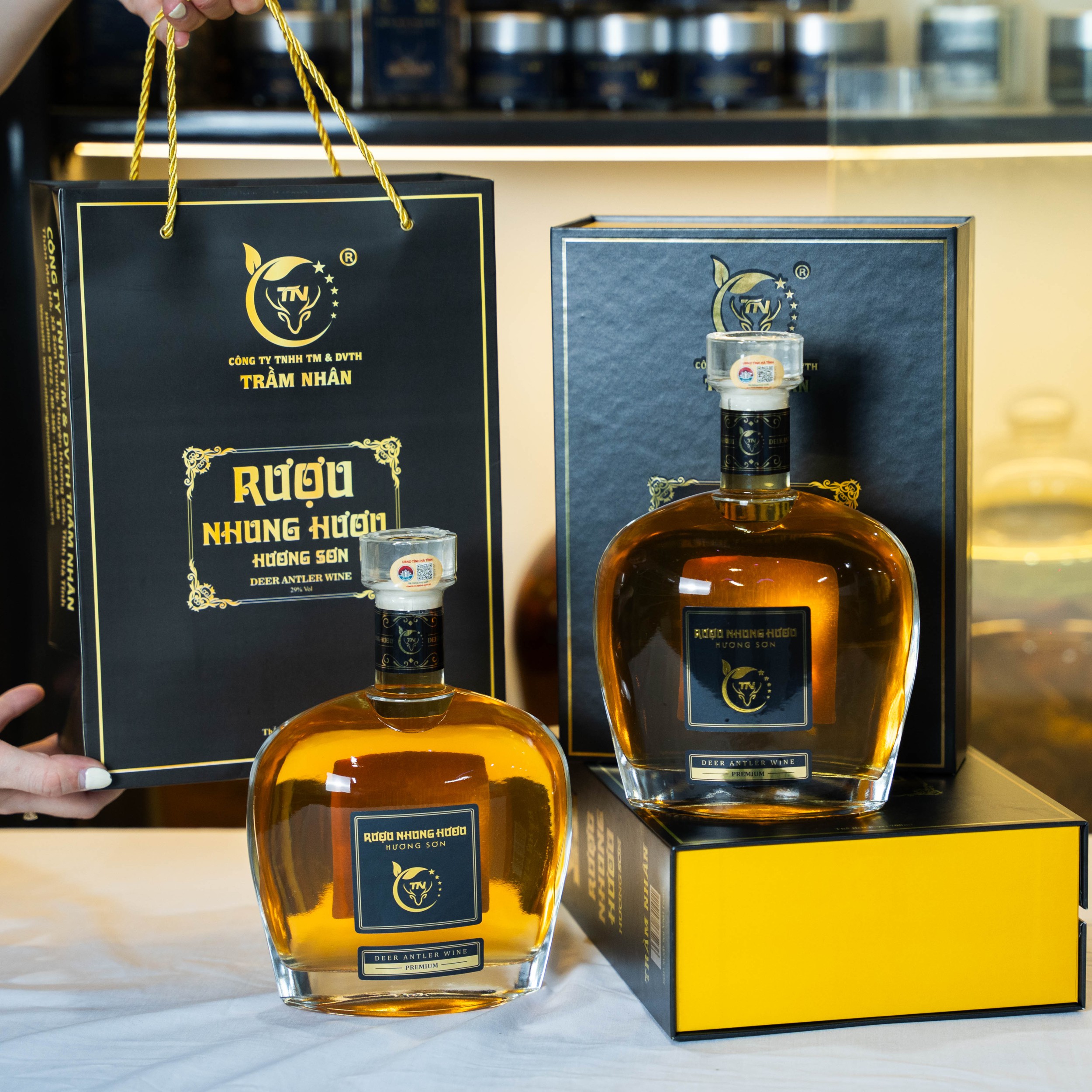 Rượu nhung hươu Hương Sơn 750ml