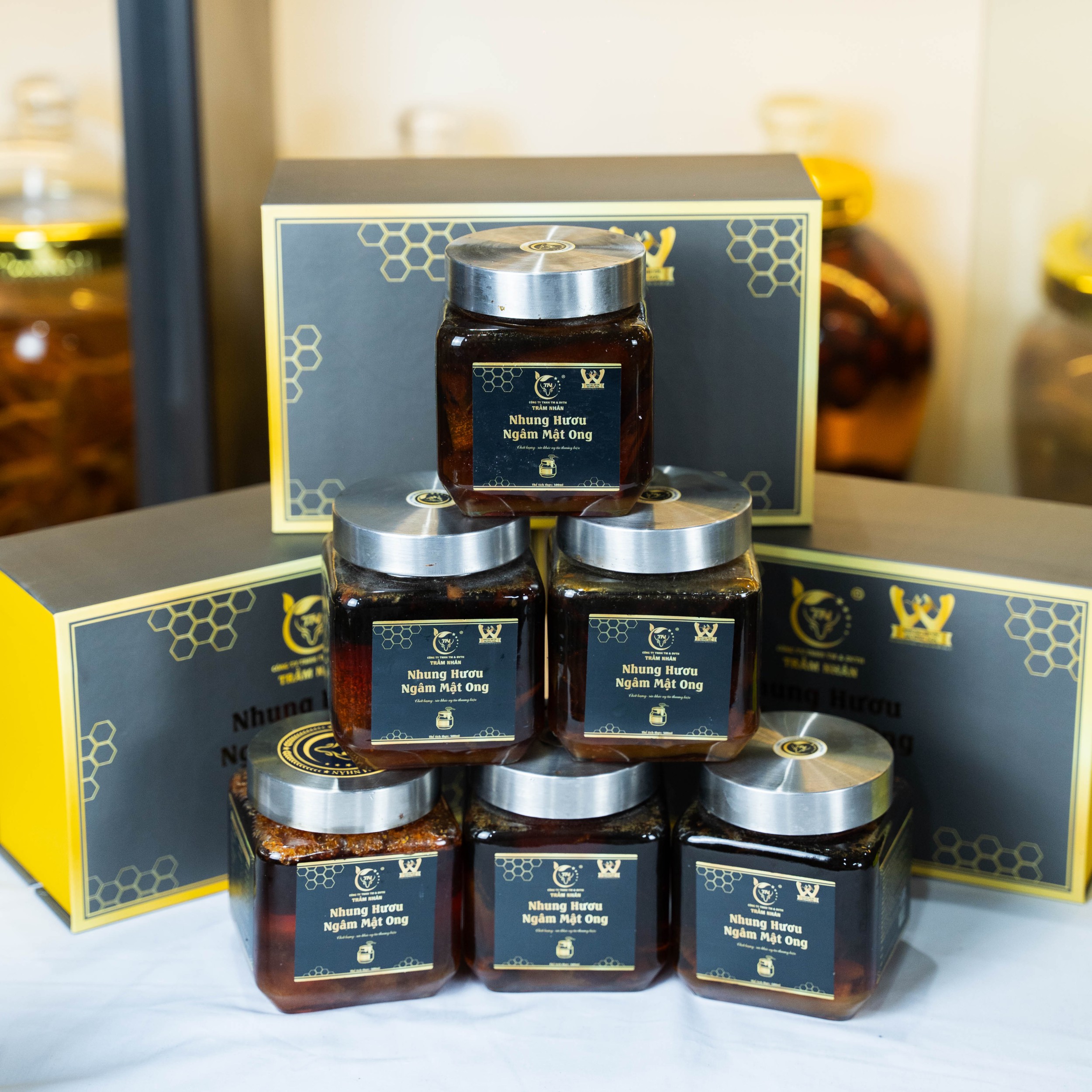 Nhung hươu ngâm mật ong