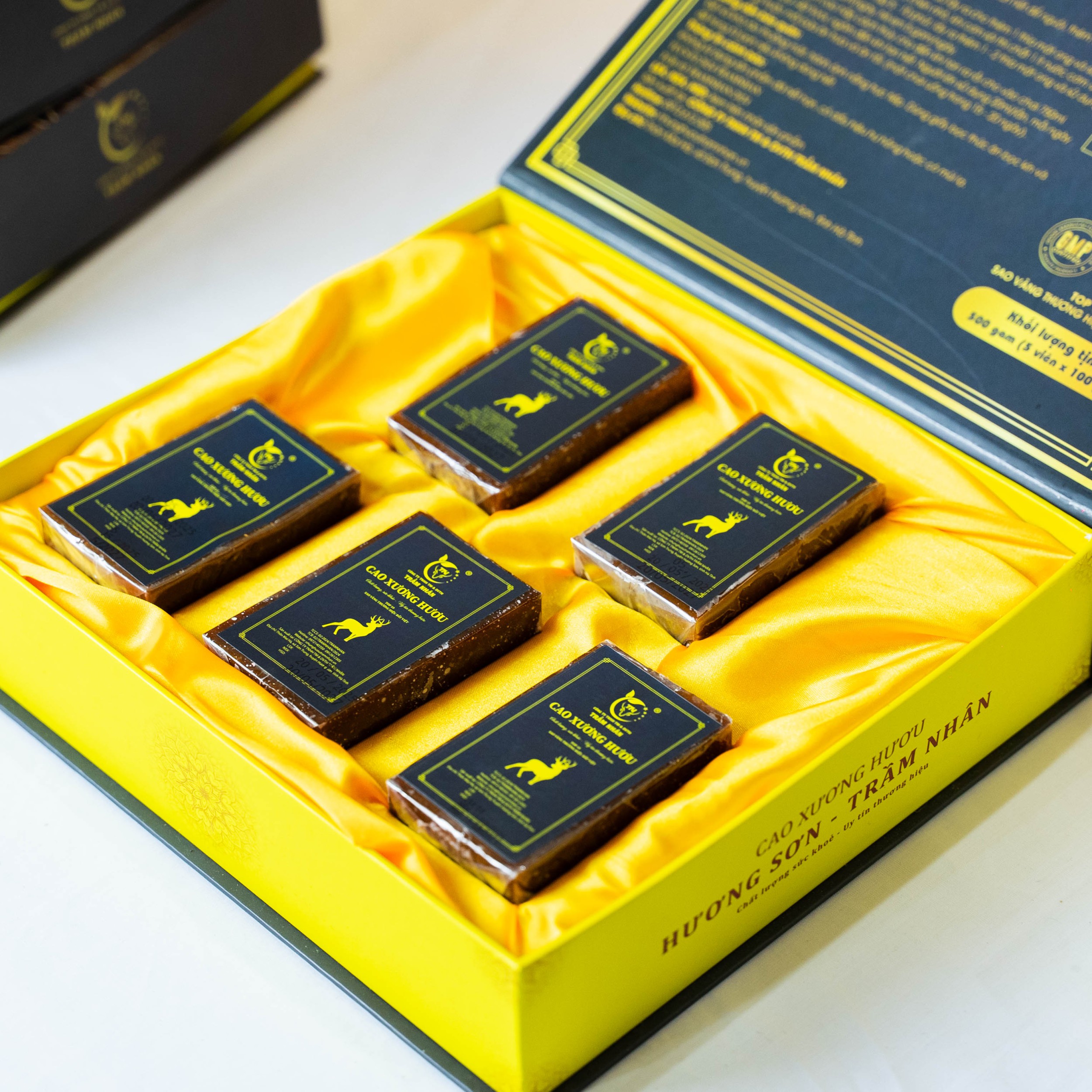 Cao xương hươu Hương Sơn - Trầm Nhân