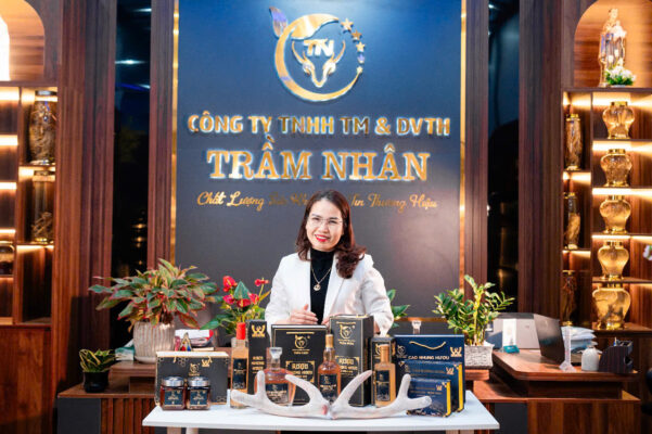 Nữ giám đốc trẻ năng động, tâm huyết với đặc sản truyền thống của quê hương